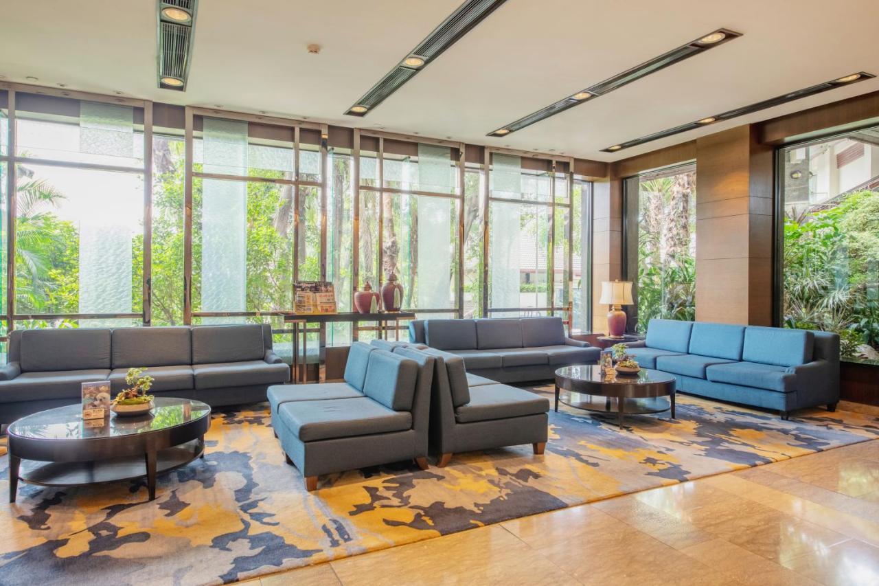 Mission Hills Hotel Resorts Шънджън Екстериор снимка