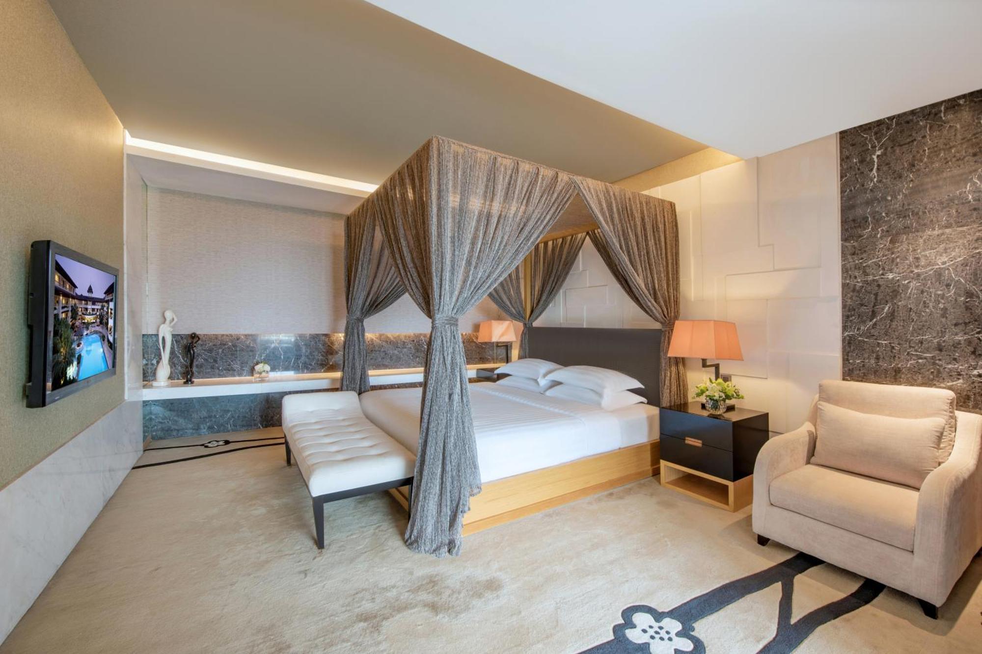 Mission Hills Hotel Resorts Шънджън Екстериор снимка